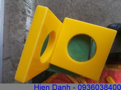 Tấm nhựa PU dày 1 ly, 2 ly, 3 ly, 4 ly, 5 ly, 10 ly, 20 ly cho tới 50 ly 3 Gia cong khuon nhua PU