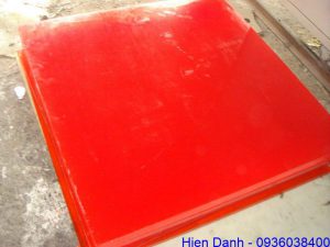 Tam nhua PU mau do day 10 ly