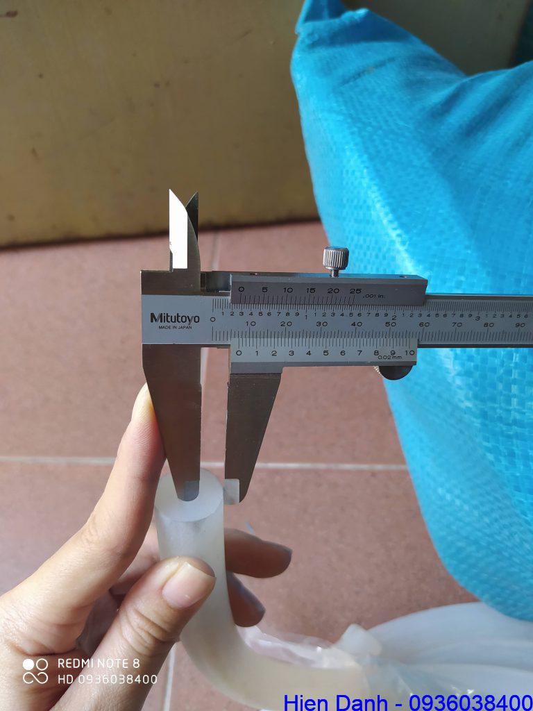 Ống silicon màu trắng trong 9 Ống silicon D6xD20