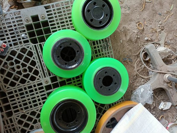 Bọc Bánh Xe Nhựa PU Size 50, 75, 100, 125, 150, 180, 200 tới 300mm - Hình ảnh 2