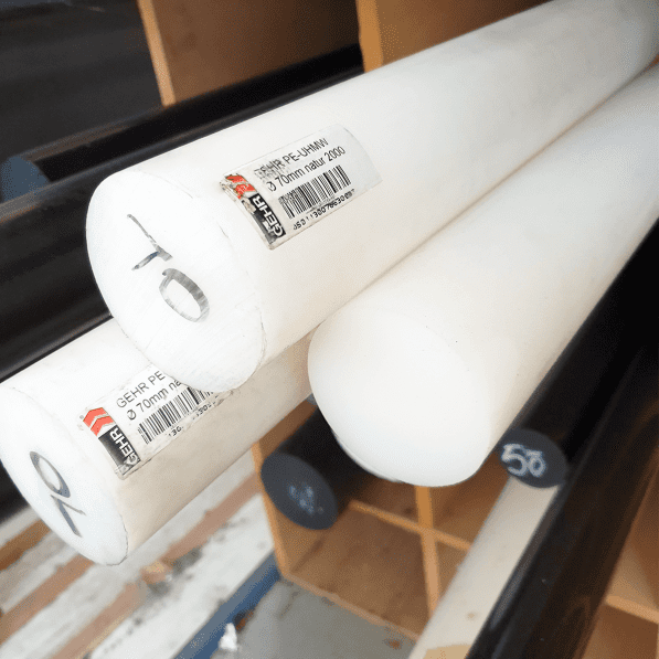 Cay nhua tron UHMW-PE D70 (phi 70)