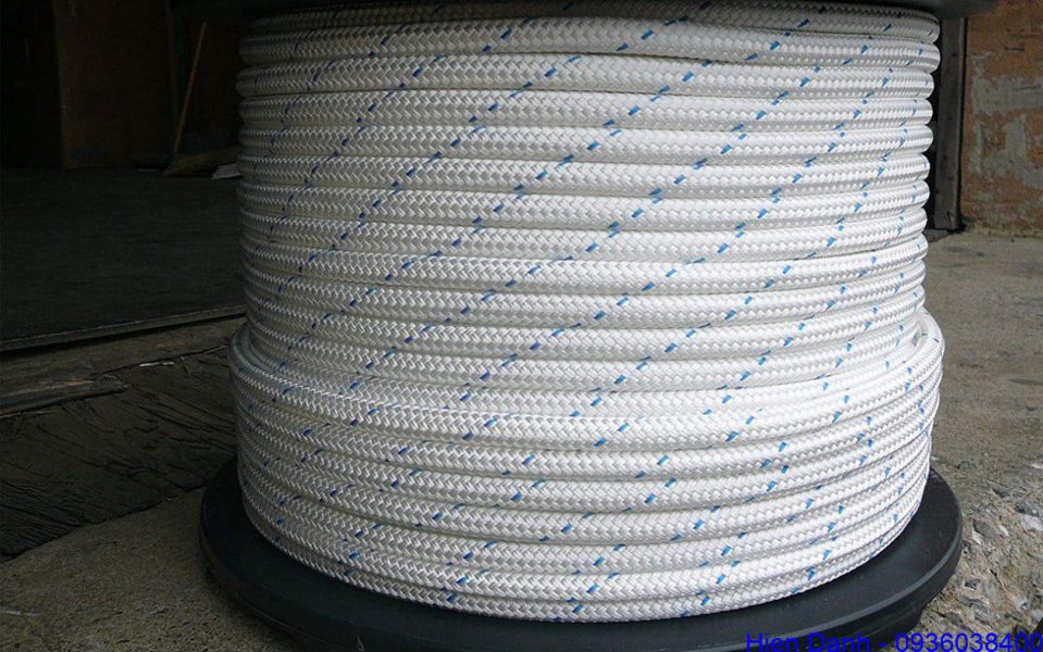 Dây tết amiang chịu nhiệt 9 Cuộn dây tết amiang chịu nhiệt
