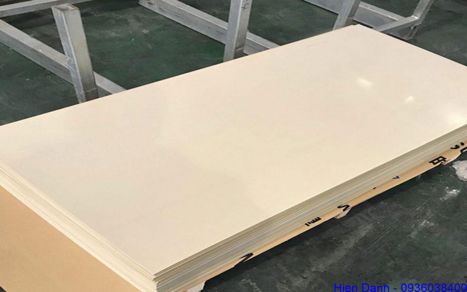 Thanh nhựa PEEK 10, 15, 20, 25, 30, 35, 40, 45, 50 cắt theo yêu cầu 12 Thanh nhựa peek hình chữ nhật