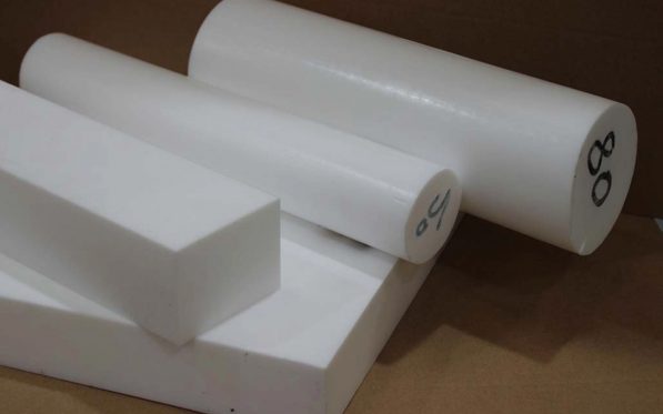 Gia công cắt lẻ thanh nhựa teflon ptfe