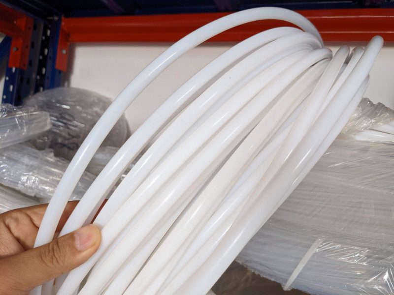 Ống teflon phi 2x4, 4x6, 6x8, 8x10, 10x12 chịu nhiệt màu trắng trong 8 Ong teflon ptfe 7x9 1