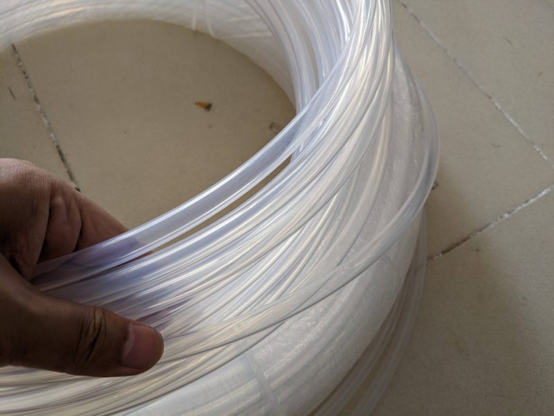 Ống teflon phi 2x4, 4x6, 6x8, 8x10, 10x12 chịu nhiệt màu trắng trong 16 Ong teflon trang trong 10